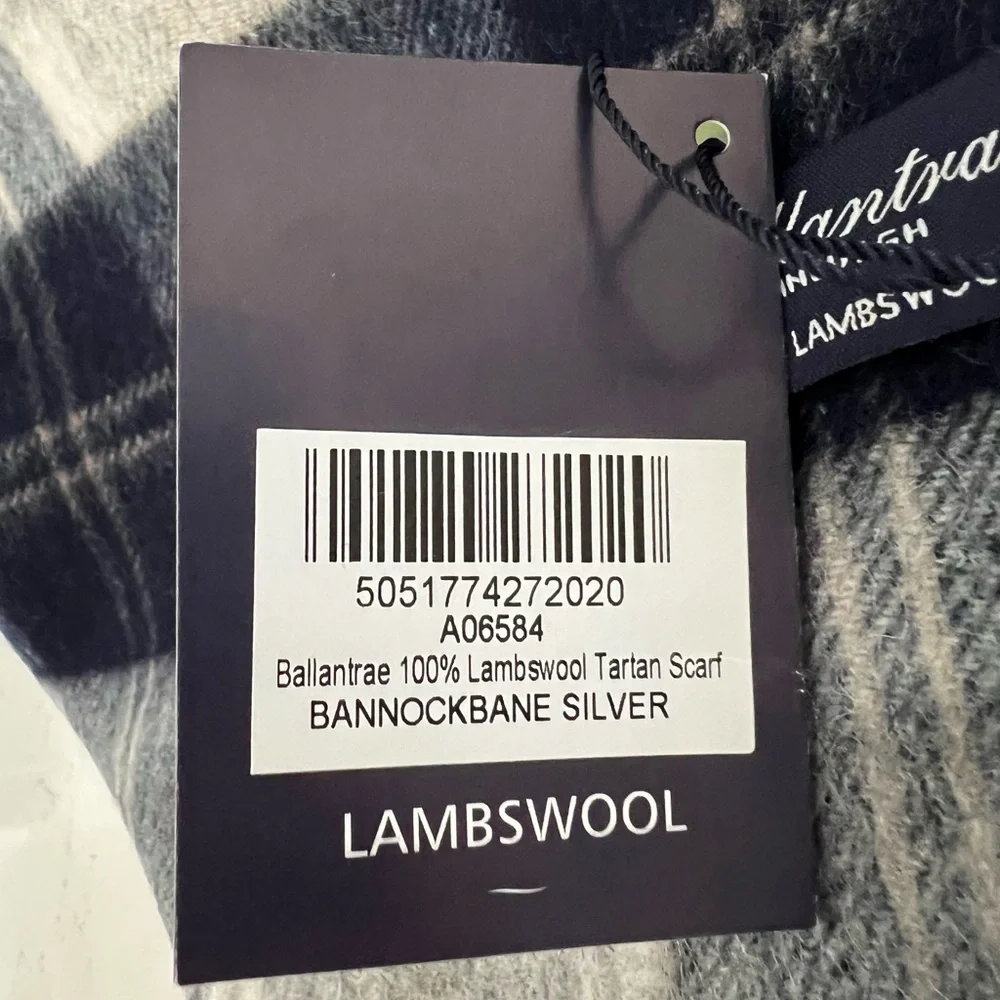 NWT Ballantrae Edinburgh 100% Lambswool Scarf - Picture 8 of 9